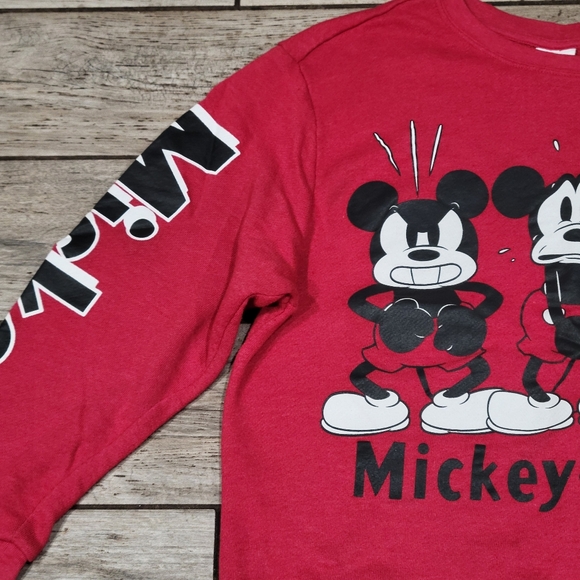 Vtg Disney red Mickey 2XL sweatshirt spellout sleeve - Picture 2 of 8
